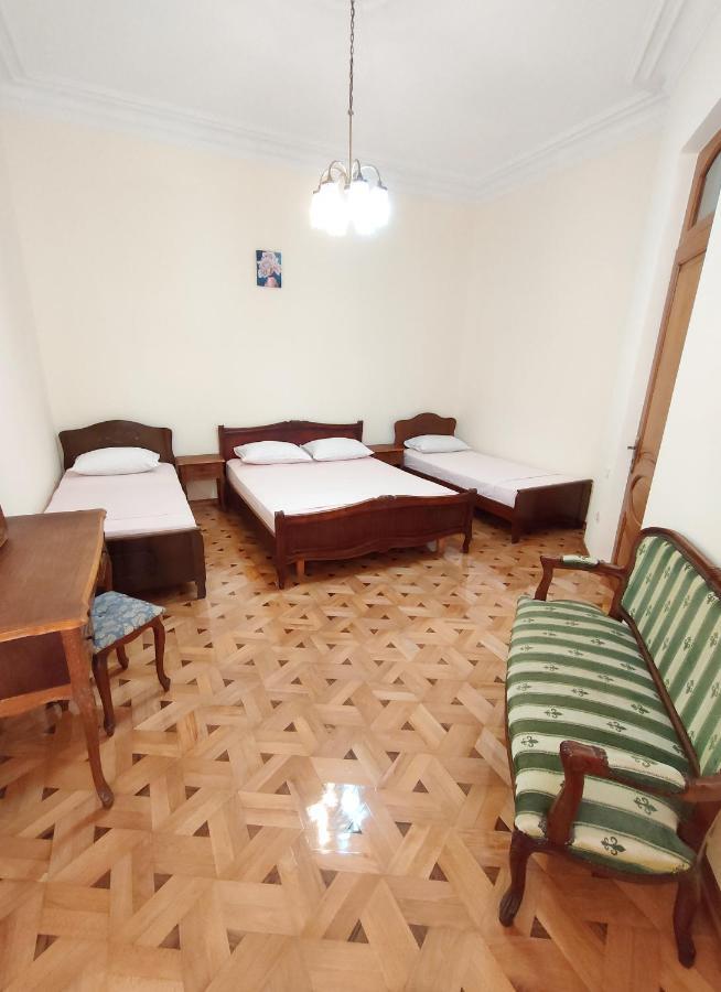 Batumi Sun Hostel Exteriör bild