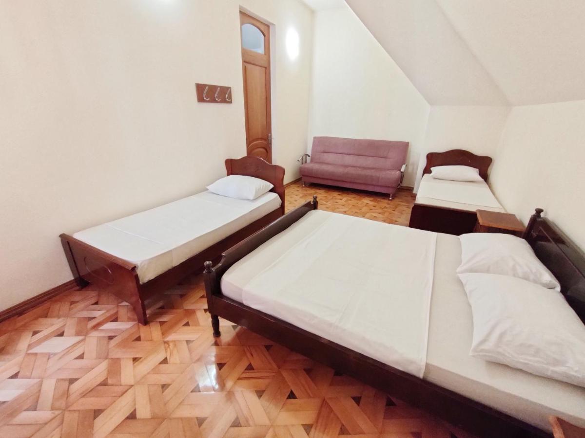 Batumi Sun Hostel Exteriör bild