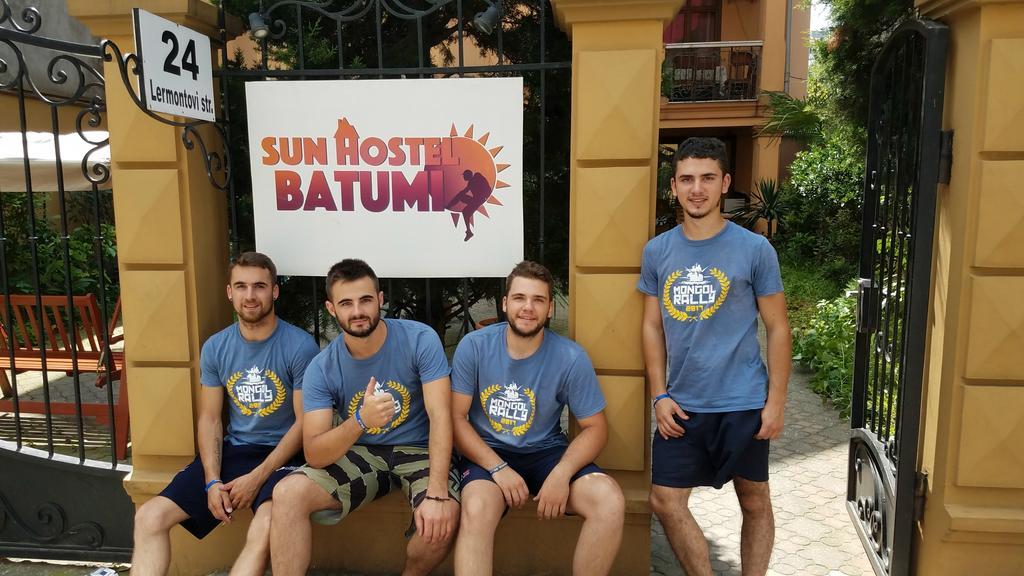 Batumi Sun Hostel Exteriör bild